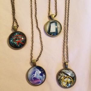 Bundle of 4 Cabochon Alloy Pendants
